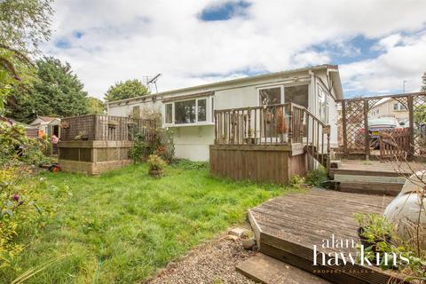 undefined, Bungalow Caravan Park, Bradenstoke SN15