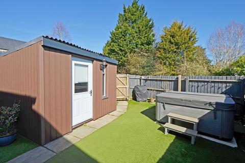 47 Chapmans Way, St Austell, PL25 4QU