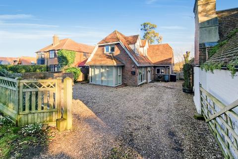 The Pottery Bottom Pond Road, Wormshill, Sittingbourne, ME9 0TR
