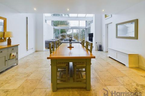 The Pottery Bottom Pond Road, Wormshill, Sittingbourne, ME9 0TR