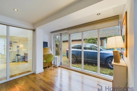 The Pottery Bottom Pond Road, Wormshill, Sittingbourne, ME9 0TR