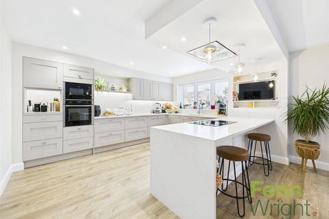 4 bedroom detached house for sale, Harwich Road, Lawford, Manningtree, Essex, CO11