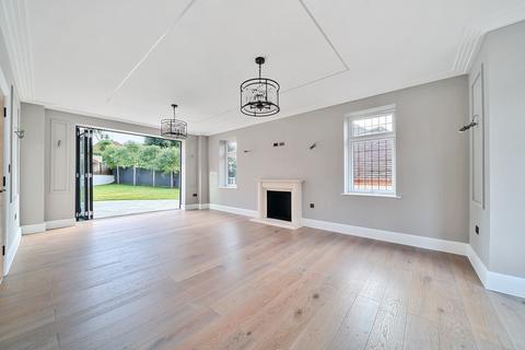 undefined, Weybridge Park, Weybridge, KT13
