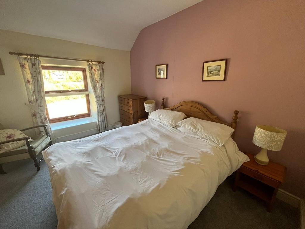 Bedroom 1.JPEG