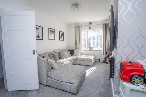 2 bedroom semi-detached house for sale, Ashurst Drive, St. Helens WA11