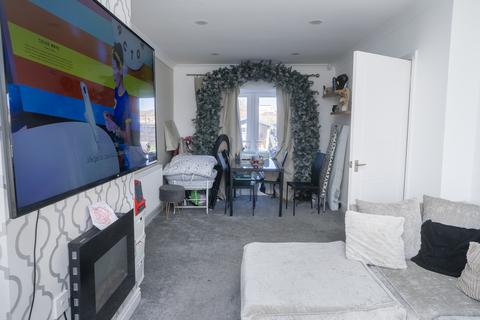 2 bedroom semi-detached house for sale, Ashurst Drive, St. Helens WA11