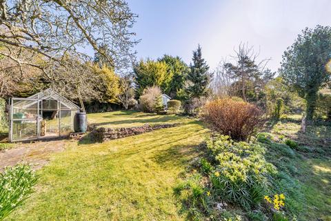 33 Marlpit Lane, Coulsdon, CR5 2HF