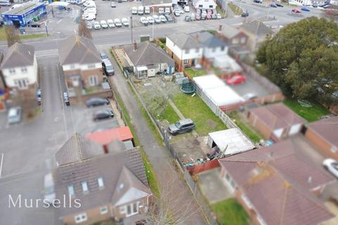 3 bedroom bungalow for sale, Ringwood Road, Poole BH12