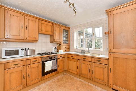 4 bedroom link detached house for sale, Hop Pocket Close, Sissinghurst, Cranbrook, Kent