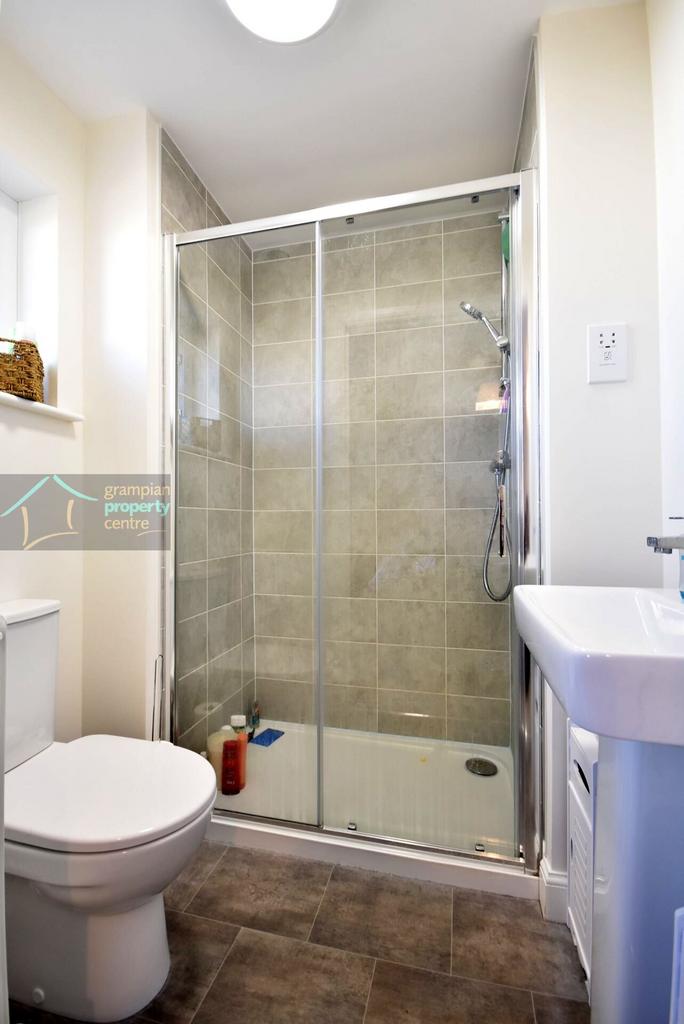 En-suite .JPG