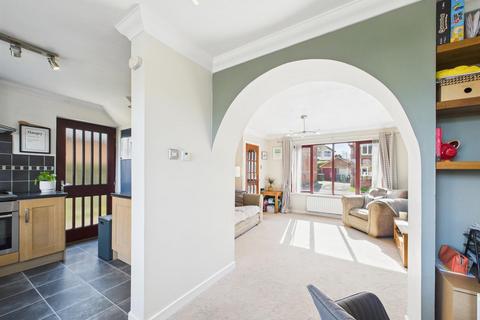 3 Acharn, Perth, PH1 2SR