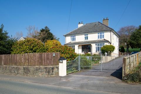 5 bedroom detached house for sale, Llanystumdwy, Criccieth, Gwynedd, LL52