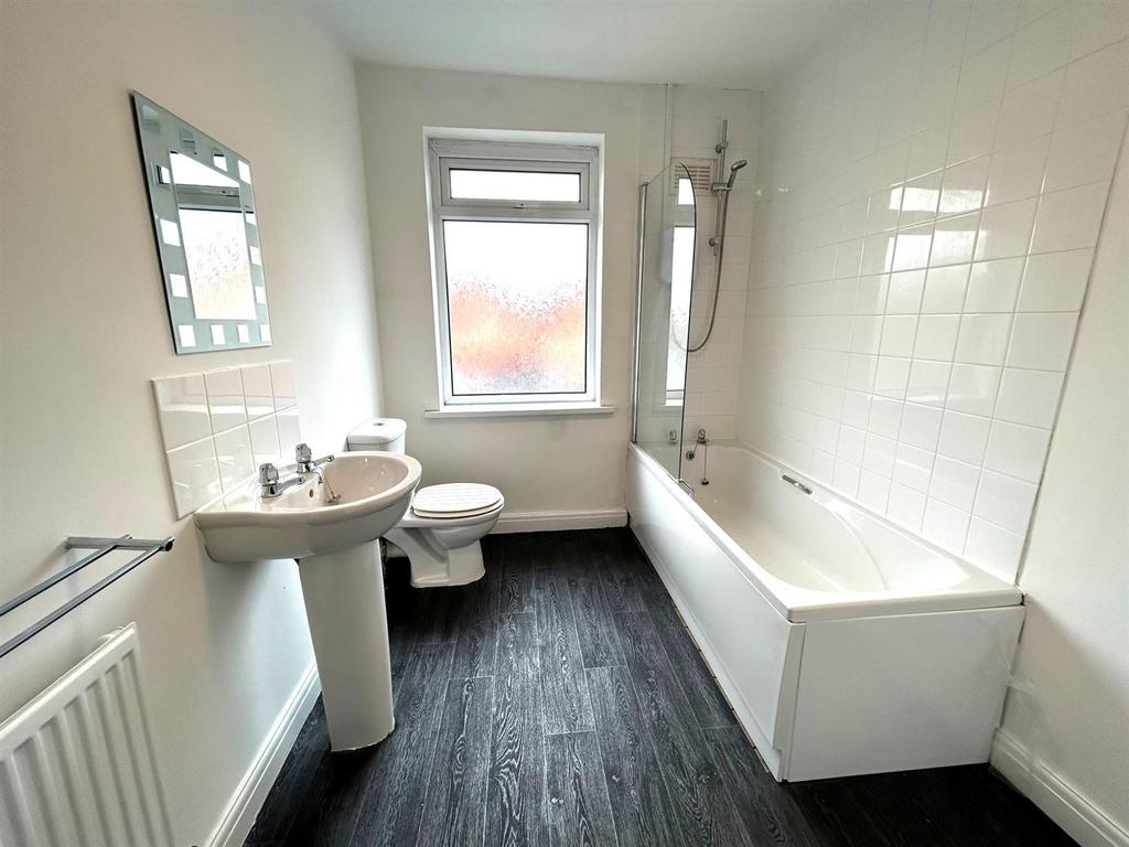Bath.jpg