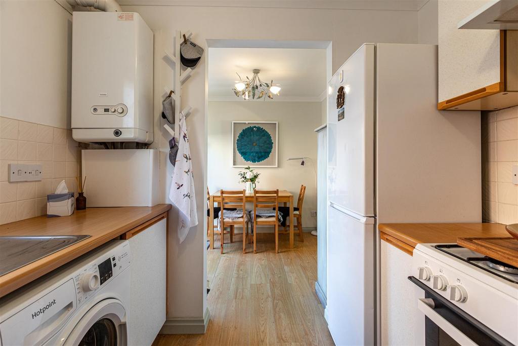 18 Rose Bank Place Galashiels 11.JPG