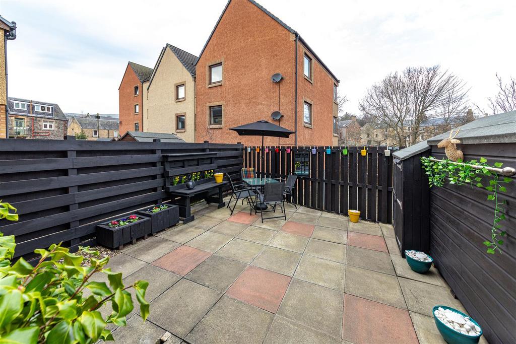 18 Rose Bank Place Galashiels 33.JPG