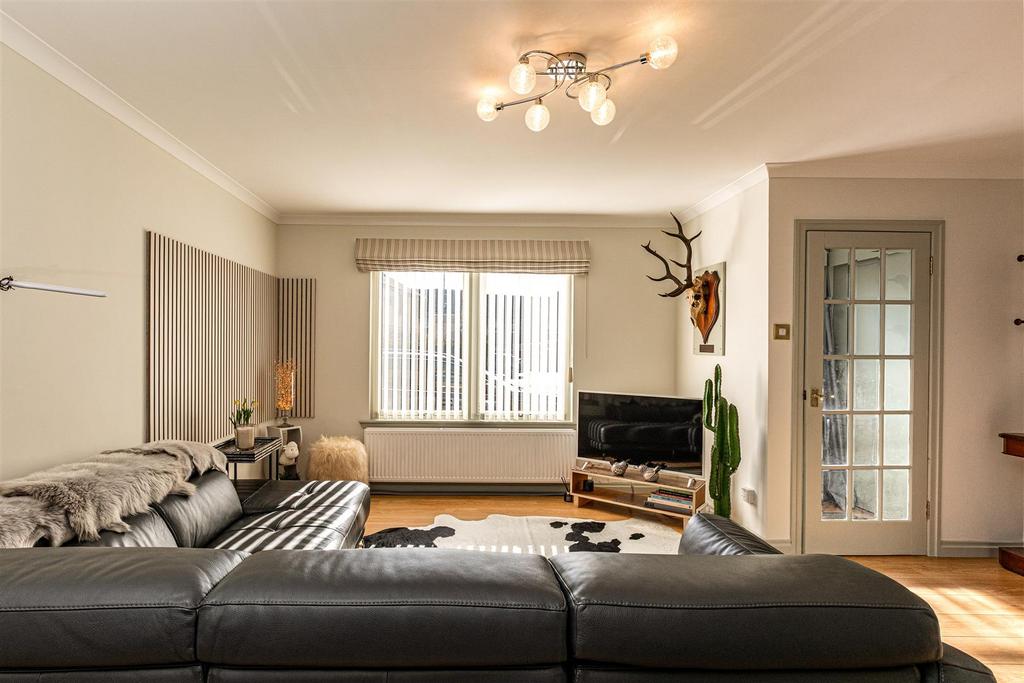 18 Rose Bank Place Galashiels 15.JPG