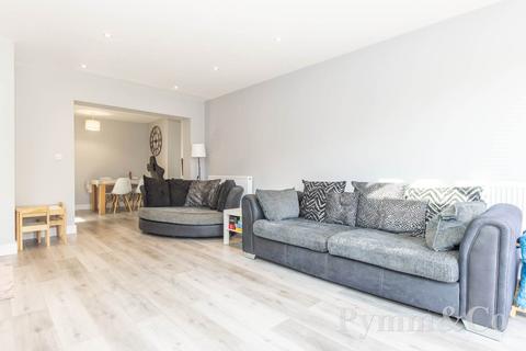 3 bedroom semi-detached bungalow for sale, Lone Barn Road, Norwich NR7