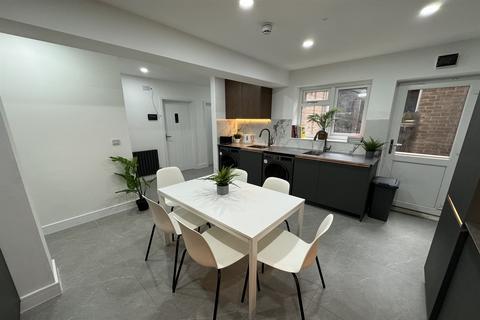 undefined, Sky Point One, Chilwell Road, Beeston, NG9 1EJ