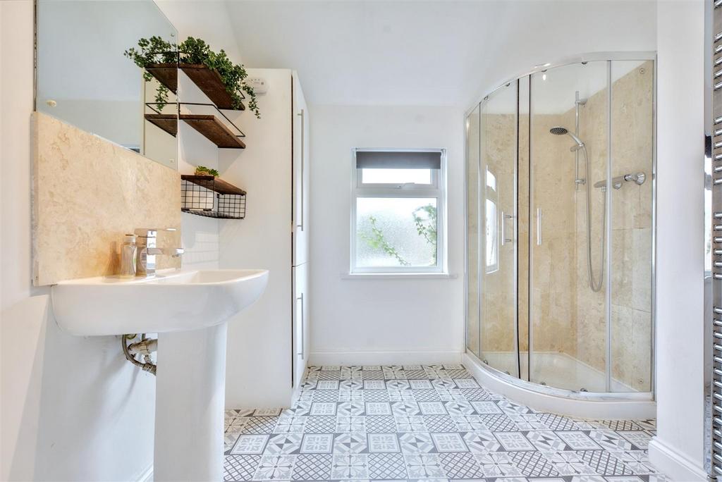 Shower Room 2.jpeg