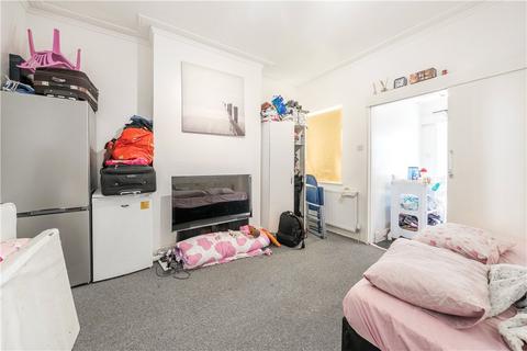 83 Headcorn Road, Thornton Heath, CR7 6JS