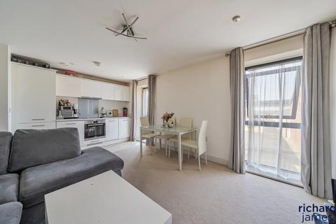 1 bedroom flat for sale, Firefly Avenue, Swindon SN2