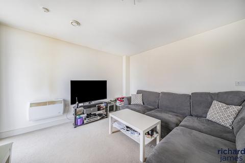 1 bedroom flat for sale, Firefly Avenue, Swindon SN2