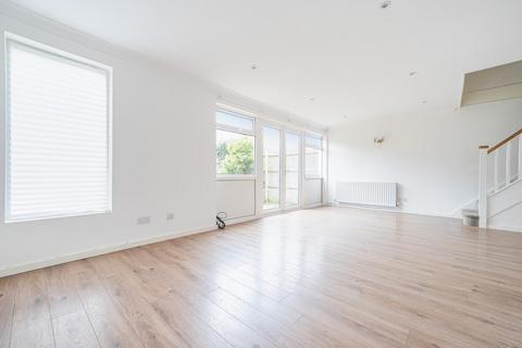 9 Furzefield Close, Chislehurst, BR7 5DE