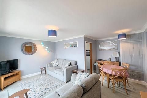 2 bedroom apartment for sale, Pier Road, Seaview