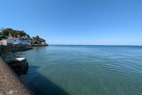 2 bedroom apartment for sale, Pier Road, Seaview, PO34 5BP