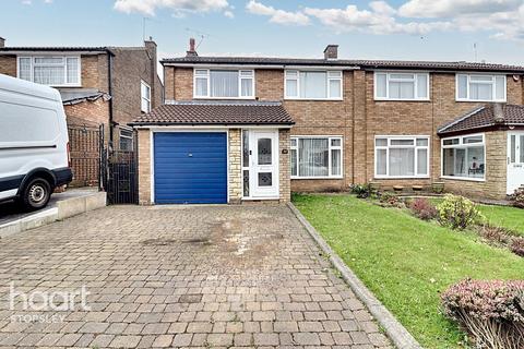 3 bedroom semi-detached house for sale, Hitchin Road, Luton