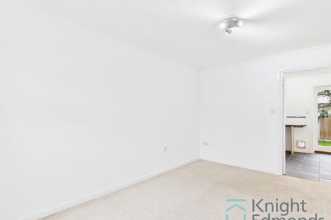 2 bedroom terraced house to rent, Stagshaw Close, Maidstone, ME15