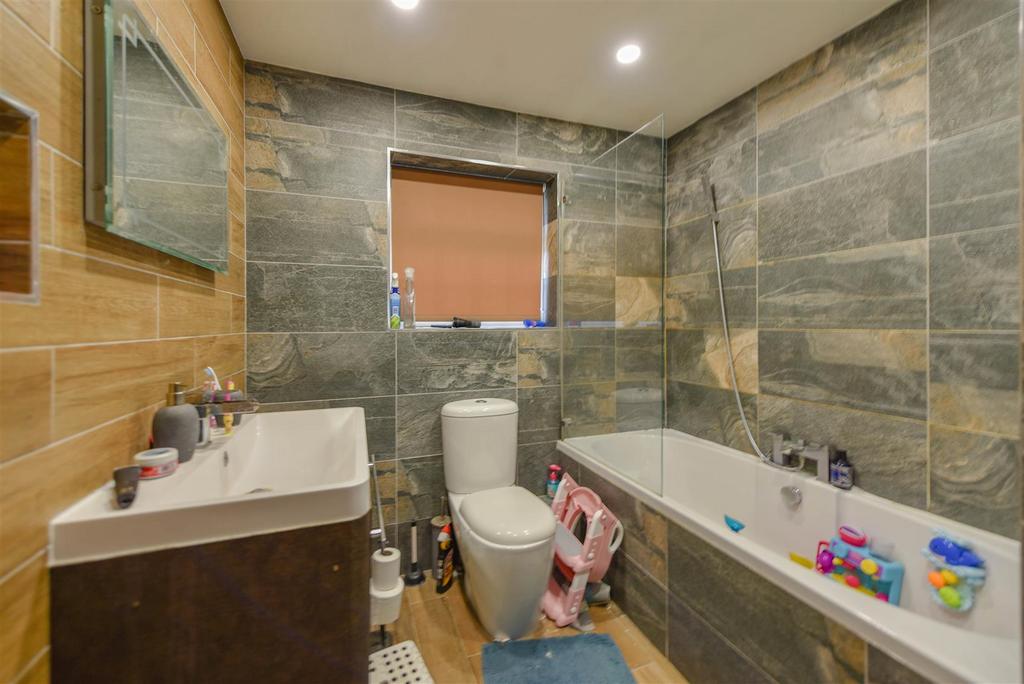 Family bathroom