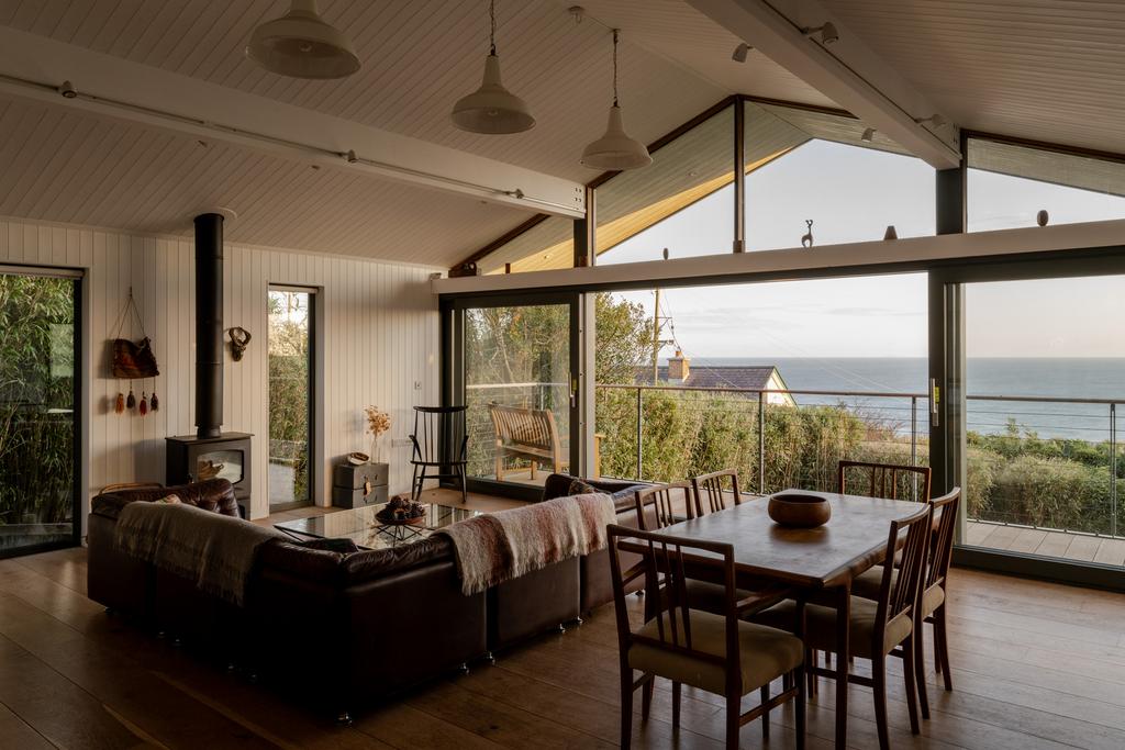 268988   20250311 greenshutters 5 hi res.jpg