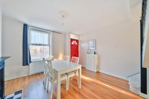 2 bedroom terraced house for sale, Bar End Road, Winchester, Hampshire, SO23