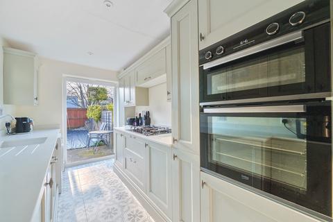 2 bedroom terraced house for sale, Bar End Road, Winchester, Hampshire, SO23