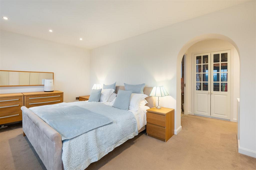 Bedrooms-14.jpg