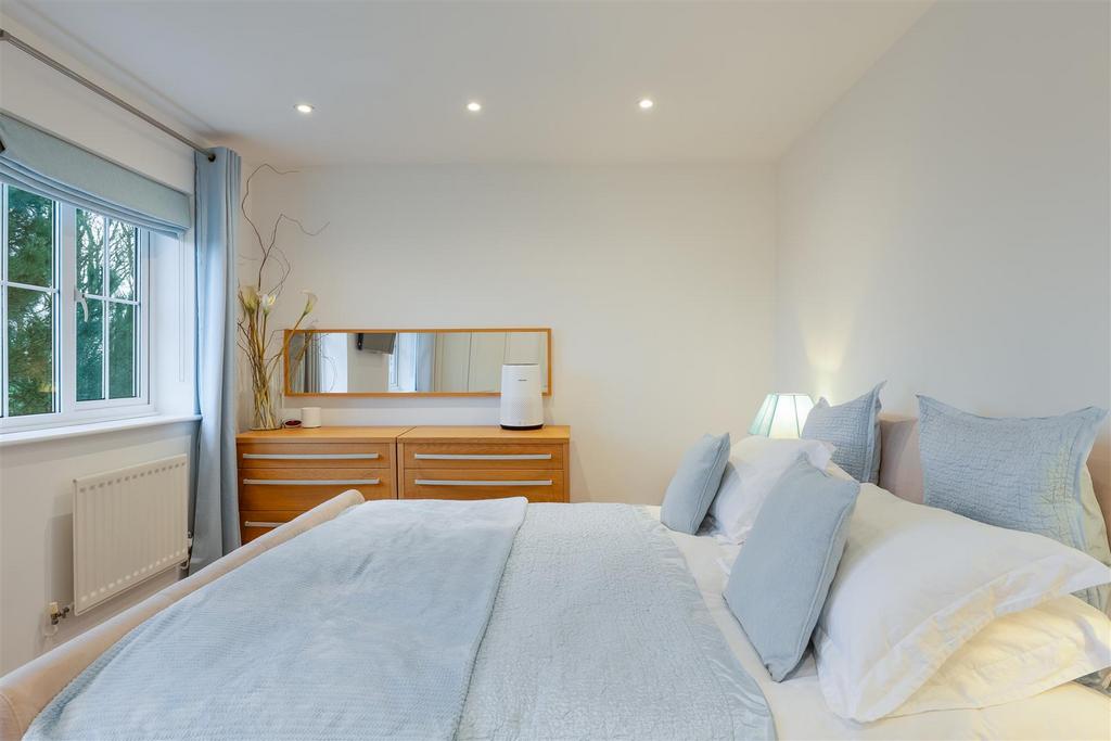 Bedrooms-13.jpg