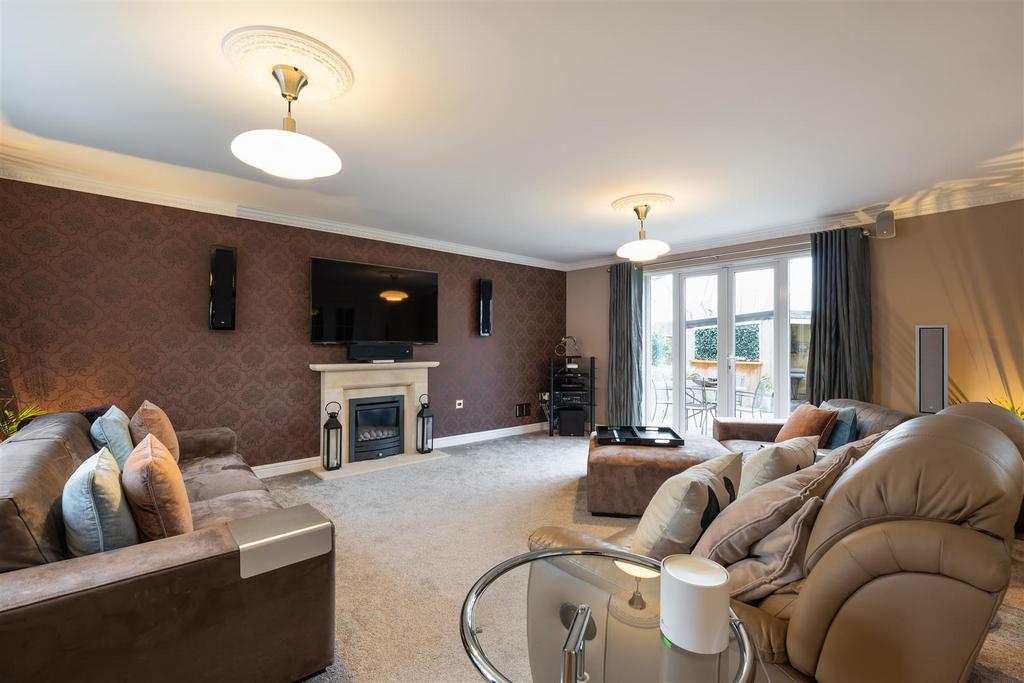 Living room-1.jpg
