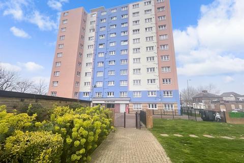 2 bedroom apartment for sale, South Street, Gosport, Hampshire