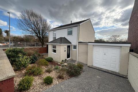 3 bedroom detached house for sale, Parc Pendre, Kidwelly
