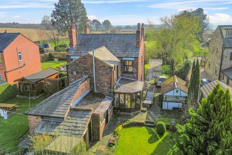 2 bedroom semi-detached house for sale, Crank Hill, Crank, WA11