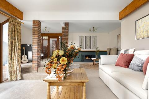 4 bedroom detached house for sale, Sparkford Road, Winchester SO22