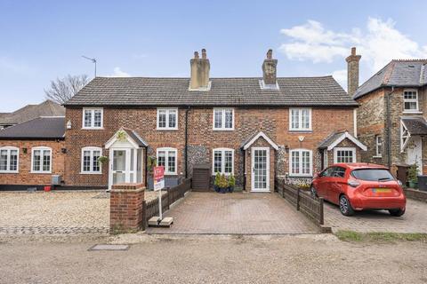 2 bedroom cottage for sale, Commonside, Keston