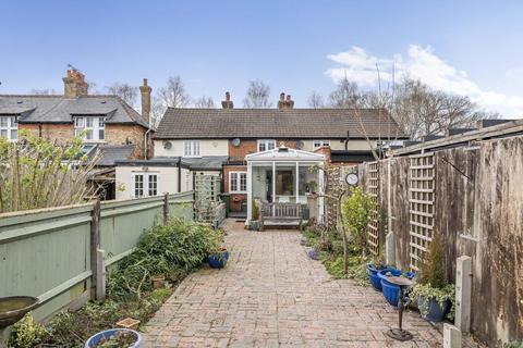 2 bedroom cottage for sale, Commonside, Keston