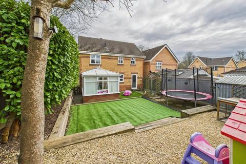 4 bedroom detached house for sale, Maes Ty Gwyn, Llangennech, Llanelli