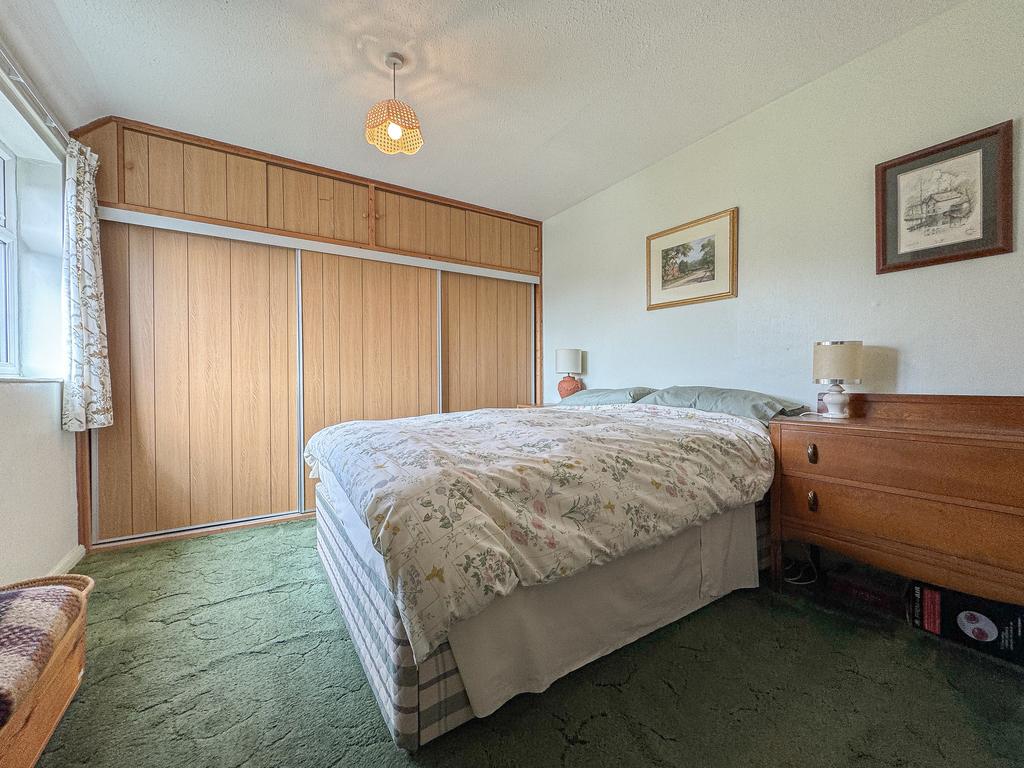 Bed 1