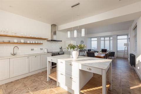 undefined, North Promenade, Whitby YO21