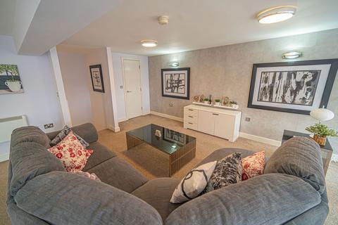 2 bedroom flat for sale, Clarence Place, Old Arts College, NP19