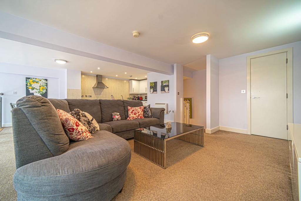 Living Room/Kitchen