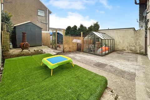 3 bedroom semi-detached house for sale, Bakers Way, Bryncethin, Bridgend County. CF32 9PX